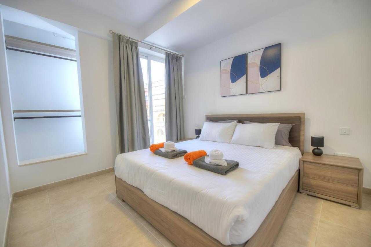Brand New And Tastefully Furnished 2 Bedroom Apartment Ddif1-2 Gzira Exteriör bild