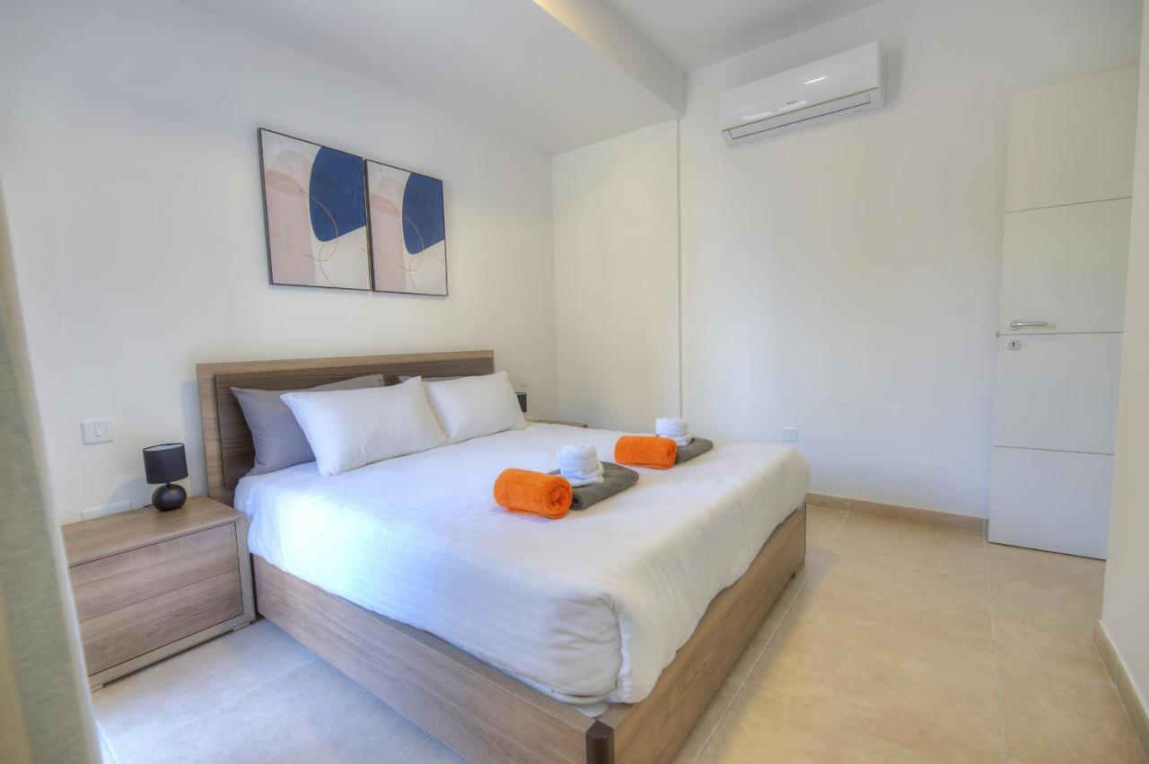 Brand New And Tastefully Furnished 2 Bedroom Apartment Ddif1-2 Gzira Exteriör bild