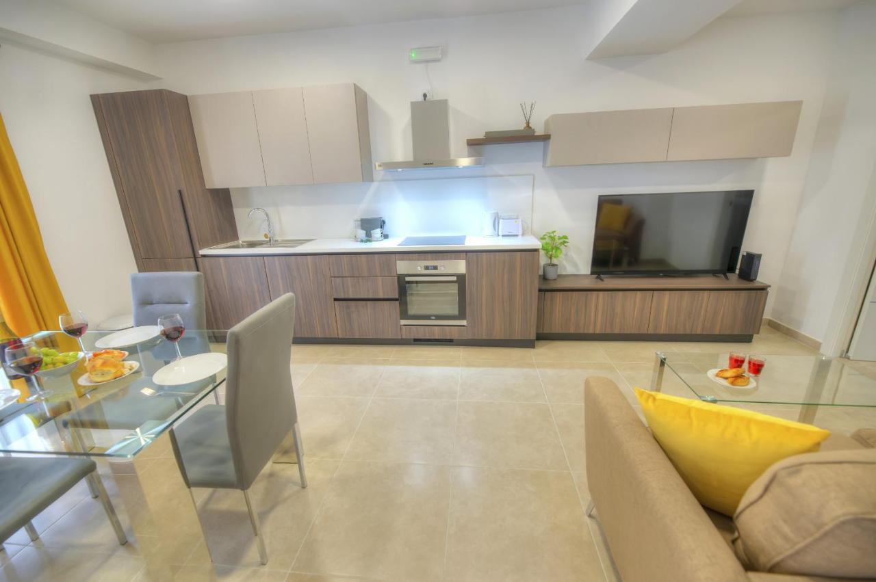 Brand New And Tastefully Furnished 2 Bedroom Apartment Ddif1-2 Gzira Exteriör bild